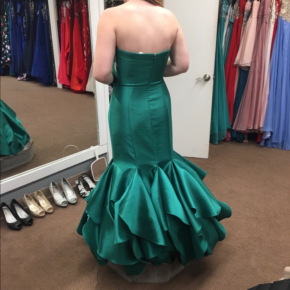 Prom Dress - Picture 2 of 2